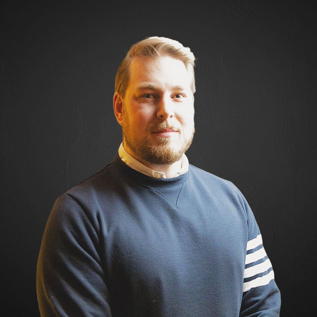 Erik Lundh Headshot