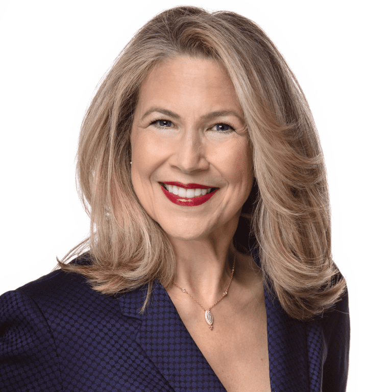 Janna Fichera headshot